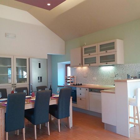 Apartments With A Parking Space Jelsa, Hvar - 8713 Йелса Стая снимка