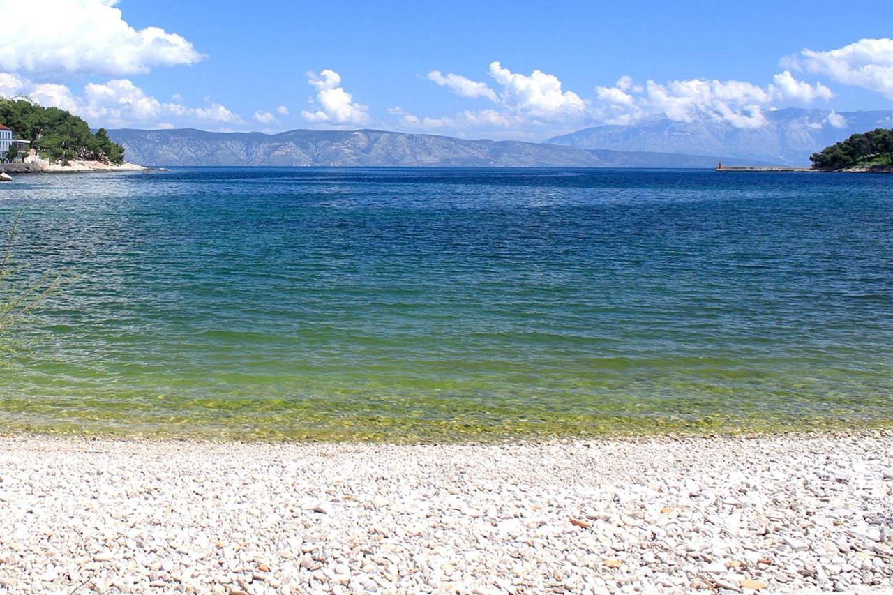 Apartments With A Parking Space Jelsa, Hvar - 8713 Йелса Екстериор снимка
